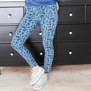 Print denim